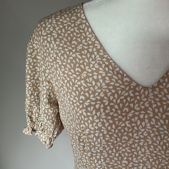 NWT Gianni Bini Women’s Tan Babydoll Dress - Picture 2 of 8